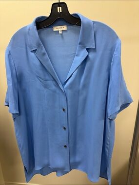 Lafayette 148 New York Sky Blue Short-Sleeve Button-Front Blouse